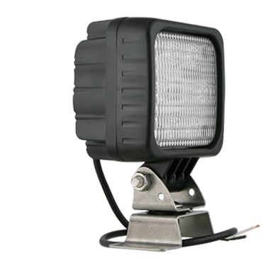 Светодиодная фара рабочего света Wesem LED1.46820 с кронштейном омега и проводом